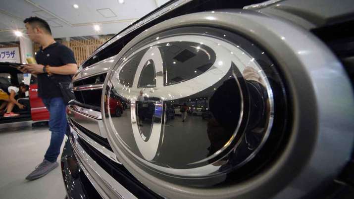 Toyota rolls out special offers for salaried customers ahead of festive season Toyota rolls out special offers for salaried customers ahead of festive season- India TV Paisa