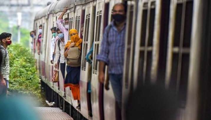 Indian Railway make plan for confirm ticket this festive season Indian Railway make plan for confirm ticket this festive season- India TV Paisa