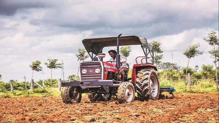 Farmers get diwali gift as UP govt slashes mandi tax to 1 percent Farmers get diwali gift as UP govt slashes mandi tax to 1 percent - India TV Paisa