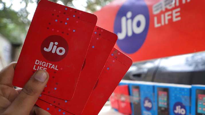 reliance jio launched three new prepaid plans ahead diwali reliance jio launched three new prepaid plans ahead diwali- India TV Paisa