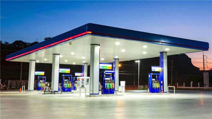 अगले 3 साल में 1000 LNG स्टेशंस लगेंगे, इन पर 10000 करोड़ रुपए का निवेश होगा: धर्मेंद्र प्रधान अगले 3 साल में 1000 LNG स्टेशंस लगेंगे, इन पर 10000 करोड़ रुपए का निवेश होगा: धर्मेंद्र प्रधान- India TV Paisa