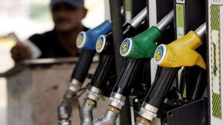 Petrol, diesel price move up by a higher margin Petrol, diesel price move up by a higher margin- India TV Paisa