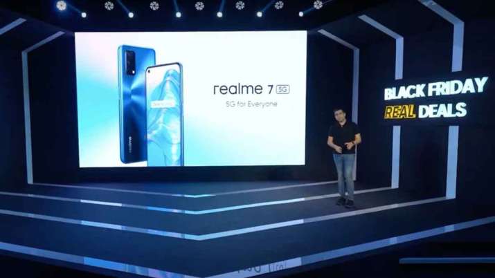 Realme 7 5G With Quad Rear Cameras Launched Realme 7 5G With Quad Rear Cameras Launched- India TV Paisa
