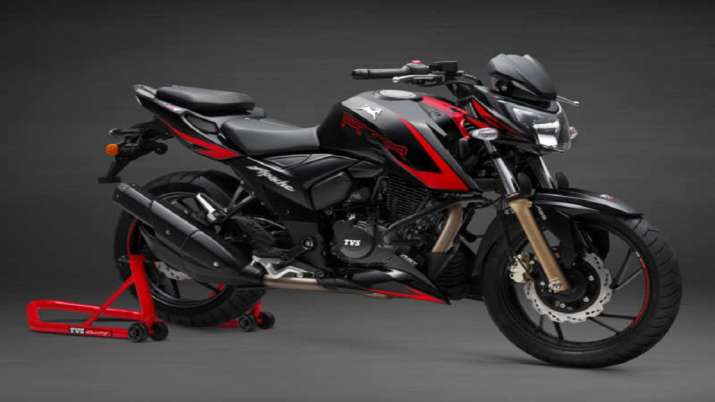 TVS Motor Company launches new version of Apache RTR 200 4V at Rs 1.31 lakh TVS Motor Company launches new version of Apache RTR 200 4V at Rs 1.31 lakh- India TV Paisa