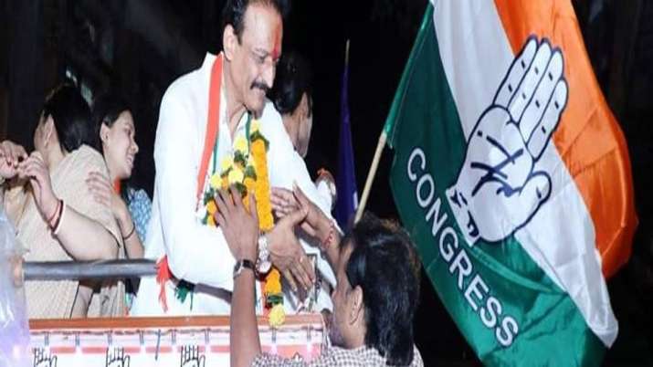 कांग्रेस नेता भाई जगताप को मुंबई प्रदेश कांग्रेस का अध्यक्ष बनाया गया कांग्रेस नेता भाई जगताप को मुंबई प्रदेश कांग्रेस का अध्यक्ष बनाया गया