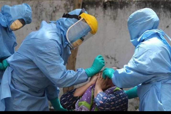 केरल में सामने आए Coronavirus के 4,642 नए मामले, उपचाराधीन मरीजों की संख्या 60 हजार के नीचे आई केरल में सामने आए Coronavirus के 4,642 नए मामले, उपचाराधीन मरीजों की संख्या 60 हजार के नीचे आई
