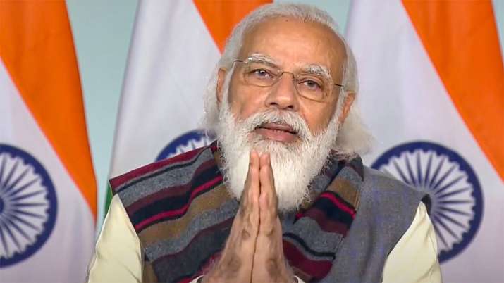 विपक्ष पर बरसते हुए PM मोदी ने किसानों से कहा- ‘हम सिर झुकाकर, हाथ जोड़कर…’