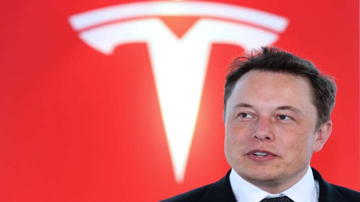 Elon Musk says had once reached out to Apple for acquiring Tesla Elon Musk says had once reached out to Apple for acquiring Tesla- India TV Paisa