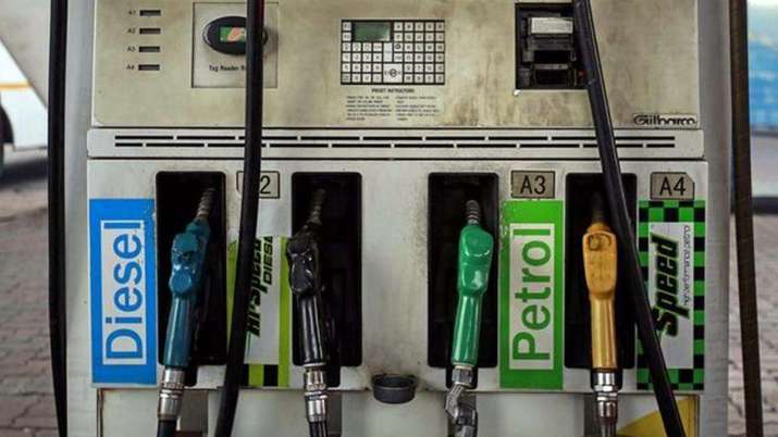 Fuel prices touch record high in Delhi, Mumbai Fuel prices touch record high in Delhi, Mumbai- India TV Paisa
