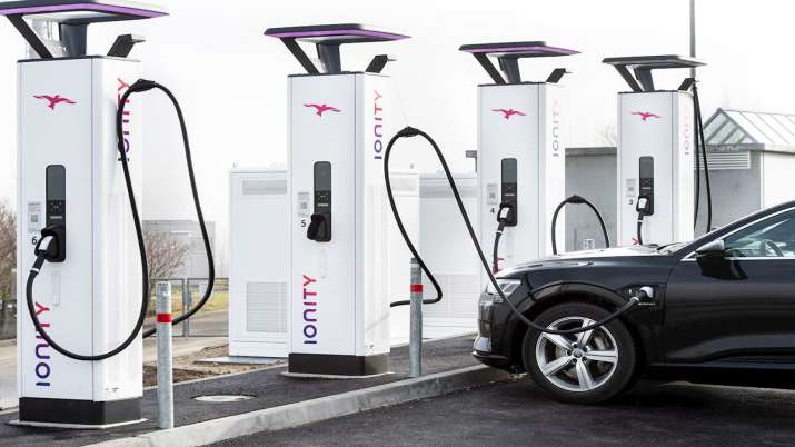 Israeli Firm StoreDot Releases EV Battery That Can Charge In 5 Minutes Israeli Firm StoreDot Releases EV Battery That Can Charge In 5 Minutes- India TV Paisa
