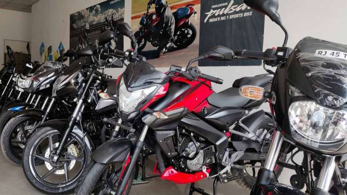 Bajaj Auto made heart happy, huge savings on buying from Pulsar to CT110 amid inflation Bajaj Auto made heart happy, huge savings on buying from Pulsar to CT110 amid inflation- India TV Paisa