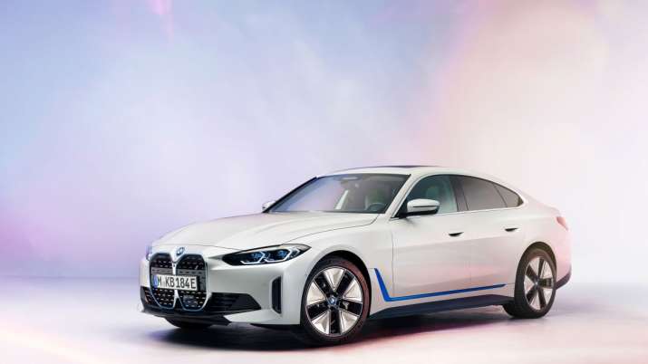 BMW ने पेश की अपनी फुल... BMW ने पेश की अपनी फुल...- India TV Paisa