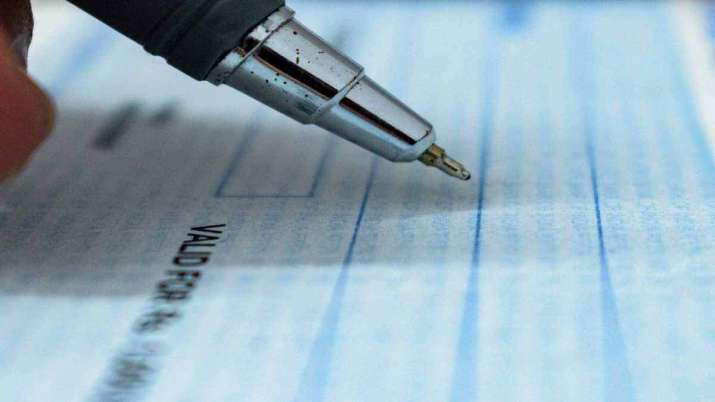 Erstwhile Syndicate Bank cheque books valid till June-end Erstwhile Syndicate Bank cheque books valid till June-end- India TV Paisa