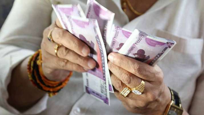 Govt defers labour codes implementation; employees take home pay to remain same for now Govt defers labour codes implementation; employees take home pay to remain same for now- India TV Paisa