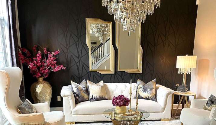 Vastu Tips: सोने को सफेद रंग की चीजों के साथ रखने से मिलेगा फायदा, लेकिन इन बातों का रखें खास ध्यान
