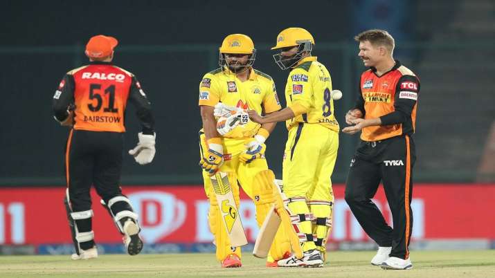 IPL 2021, CSK v SRH : हैदराबाद को 7 विकेट से मात देने के साथ ही चेन्नई टॉप पर पहुंची