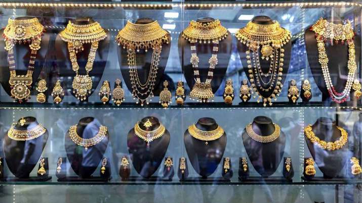Gold Prices Today-8 April 2021 Gold rate jumps Rs 182 silver zooms Rs 725 Gold Prices Today-8 April 2021 Gold rate jumps Rs 182 silver zooms Rs 725- India TV Paisa