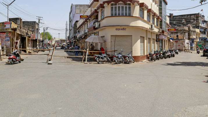 CAIT for further extension of lockdown in Delhi, Mylab to deploy 50 mobile testing labs for COVID-19 CAIT for further extension of lockdown in Delhi, Mylab to deploy 50 mobile testing labs for COVID-19- India TV Paisa