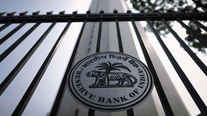 RBI ने डिप्टी गवर्नरों के विभागों में फेर-बदल किया RBI ने डिप्टी गवर्नरों के विभागों में फेर-बदल किया- India TV Paisa