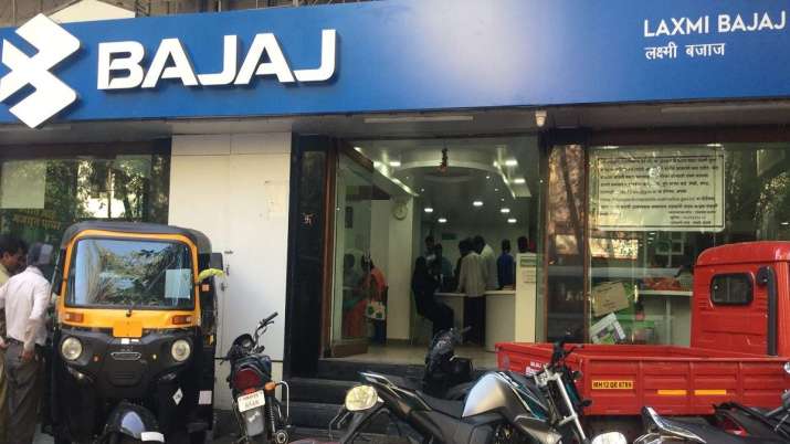 Bajaj Auto extends free service period of all models till July 31 Bajaj Auto extends free service period of all models till July 31- India TV Paisa