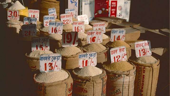 Modi govt says Keep strict watch on prices of essential commodities in states Modi govt says Keep strict watch on prices of essential commodities in states- India TV Paisa
