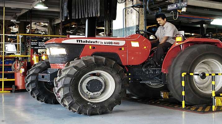 Mahindra launches M-Protect COVID plan to safeguard farmers Mahindra launches M-Protect COVID plan to safeguard farmers- India TV Paisa