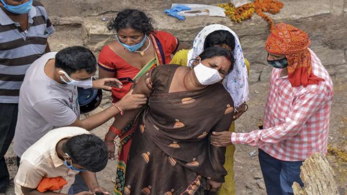 Modi govt’s PMJJBY offers coverage against COVID-19 deaths see details Modi govt’s PMJJBY offers coverage against COVID-19 deaths see details - India TV Paisa