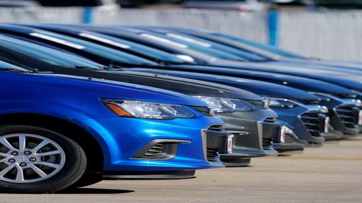 Auto retail sales drop 55 per cent in May as COVID puts break on vehicle registrations Auto retail sales drop 55 per cent in May as COVID puts break on vehicle registrations- India TV Paisa