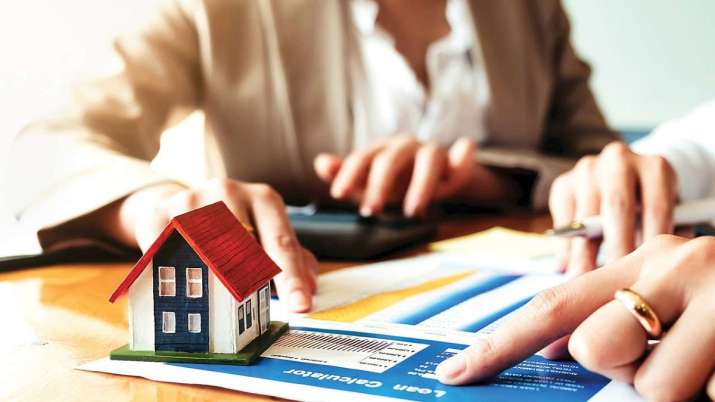 home buyers benefited, Low home loan interest rate regime to continue home buyers benefited, Low home loan interest rate regime to continue- India TV Paisa