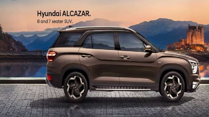 Hyundai start upcoming SUV Alcazar bookings online and offline Hyundai start upcoming SUV Alcazar bookings online and offline- India TV Paisa