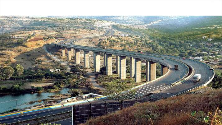 NHAI परियोजनाओं की... NHAI परियोजनाओं की...- India TV Paisa