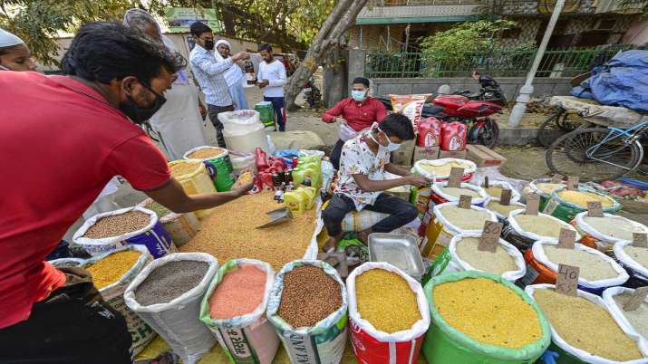 govt says pulses price ease tuar, moong and urad dal govt says pulses price ease tuar, moong and urad dal- India TV Paisa
