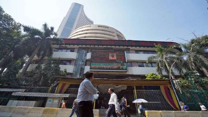 Sensex drops over 185 pts in early trade Sensex drops over 185 pts in early trade- India TV Paisa