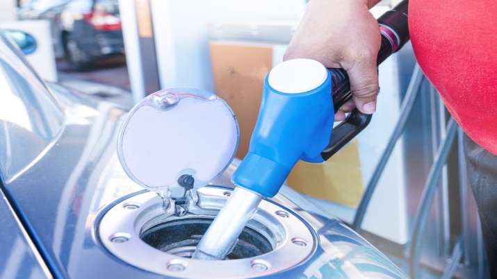 Good news for diesel consumer, BPCL Humsafar join hands for doorstep delivery of diesel Good news for diesel consumer, BPCL Humsafar join hands for doorstep delivery of diesel - India TV Paisa