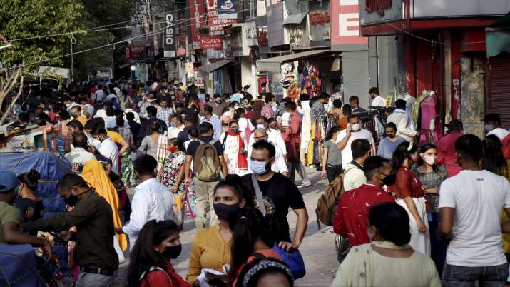 Alert Third wave of COVID-19 may hit India in August says SBI report Alert Third wave of COVID-19 may hit India in August says SBI report- India TV Paisa