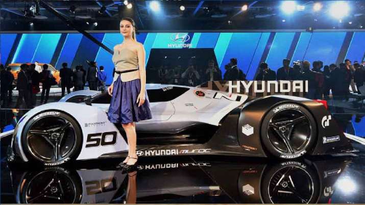 Auto Expo 2022 को किया गया रद्द, कोरोना वायरस संक्रमण को देखते हुए लिया गया फैसला Auto Expo 2022 को किया गया रद्द, कोरोना वायरस संक्रमण को देखते हुए लिया गया फैसला- India TV Paisa