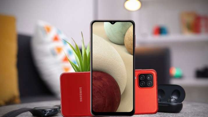 Samsung ने लॉन्च किया... Samsung ने लॉन्च किया...- India TV Paisa