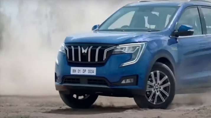 Mahindra unveils XUV700, see pictures of its awesome features and great looks