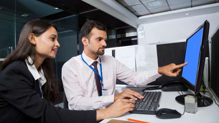HDFC Bank aims to double rural presence, hire 2500 people HDFC Bank aims to double rural presence, hire 2500 people- India TV Paisa