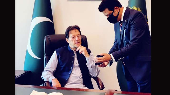 Pakistani rupee depreciates to all time low at Rs 169.6 to US dollar Pakistani rupee depreciates to all time low at Rs 169.6 to US dollar- India TV Paisa