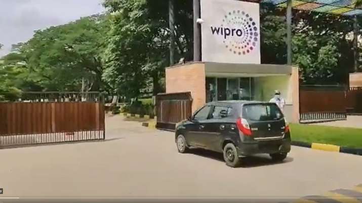 Rishad Premji says Wipro leaders to return to office from Monday Rishad Premji says Wipro leaders to return to office from Monday- India TV Paisa