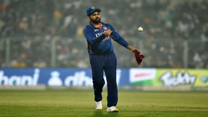 IND v NZ : सीरीज में जीत के बावजूद रोहित ने माना, टीम के मिडिल आर्डर में सुधार की जरुरत