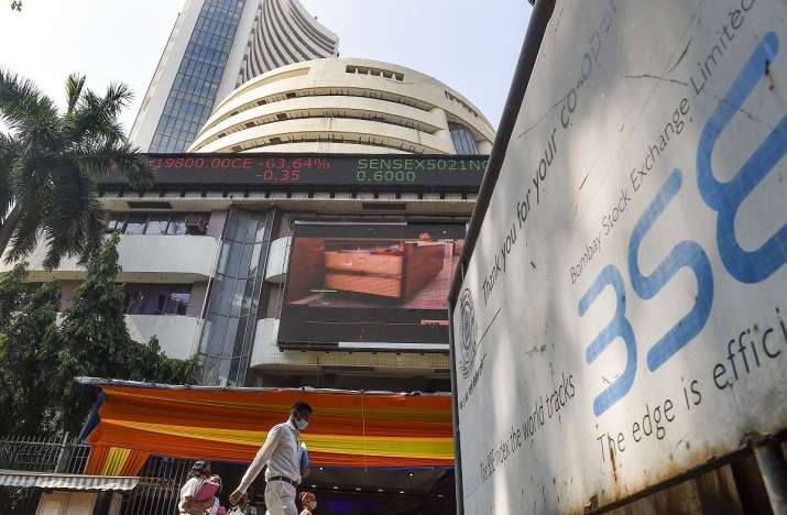 Indian stock market under pressure due to weakness in global markets, Sensex fell 133 points to open at 60,614 points, Nifty also fell