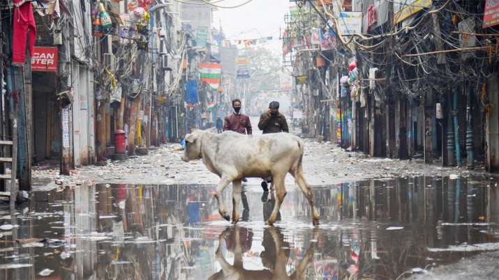 दिल्ली में हटेगा वीकेंड कर्फ्यू? सदर बाजार के कारोबारियों ने दी बड़ी चेतावनी