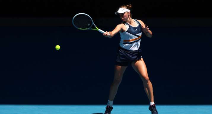 बारबरा क्रेज्सिकोवा ने अजारेंका को हराकर ऑस्ट्रेलिया ओपन के क्वार्टर फाइनल में बनाई जगह