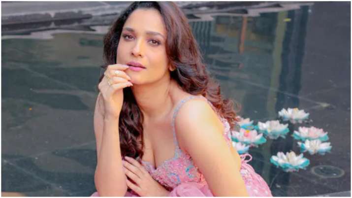 अर्चना बनकर पहचान बनाने वाली अंकिता लोखंडे ने खुद की एक्टिंग को लेकर जो कहा वो सुन चौंक जाएंगे आप