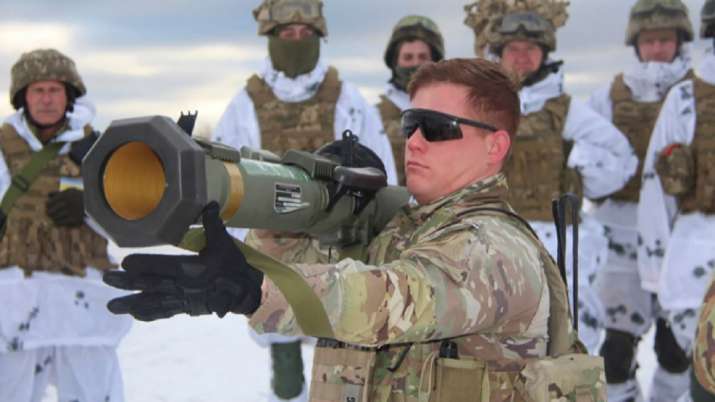 यूक्रेन की सीमा पर तनाव के बीच यूरोप में और सैनिक तैनात कर रहा है अमेरिका, रूस का कड़ा ऐतराज