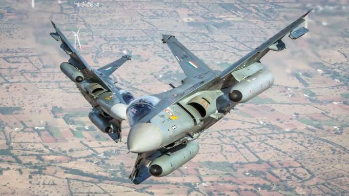रूस-यूक्रेन लड़ाई के बीच IAF का बड़ा फैसला, लड़ाकू विमान Tejas नहीं भेजेगी