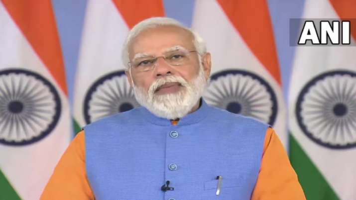 कूड़े के पहाड़ों से मुक्त करने में इंदौर बेहतर मॉडल बनकर उभरा: पीएम मोदी