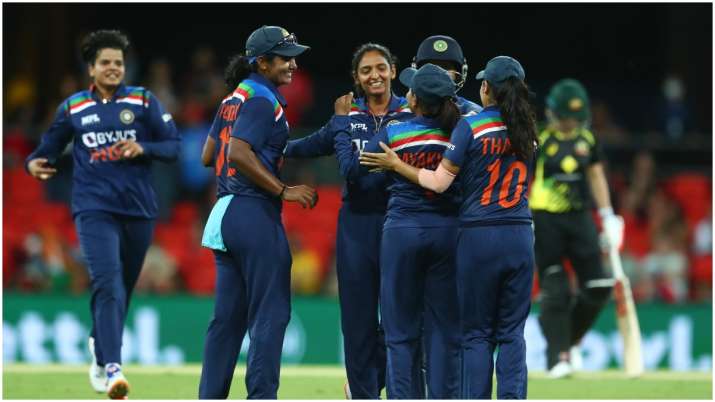 NZ-W vs IND-W T20I Live Score: एकमात्र टी20 मुकाबले में जीत के इरादे से उतरेगी टीम इंडिया